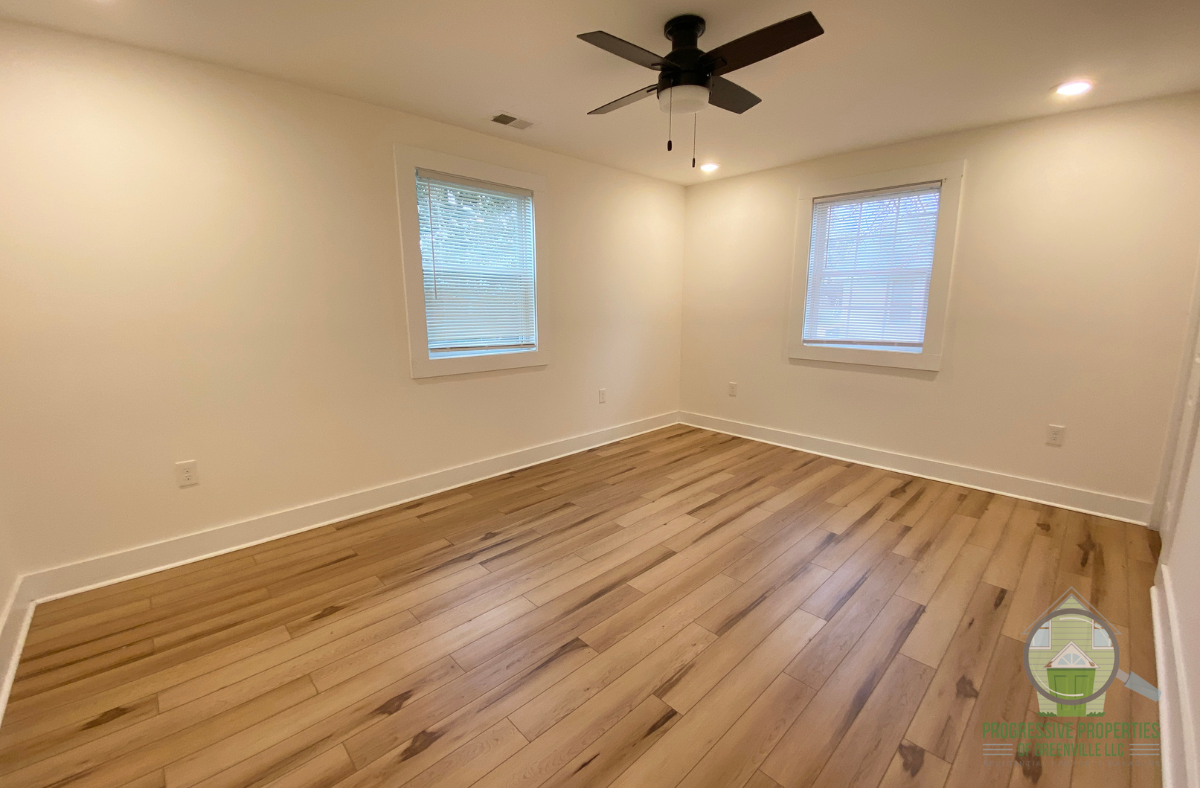 201 N Washington Ave #B - Photo 6 of 11