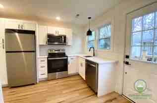 201 N Washington Ave #B - Photo 1 of 1
