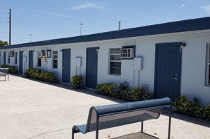 featured image of 301 Old Dixie Highway #23