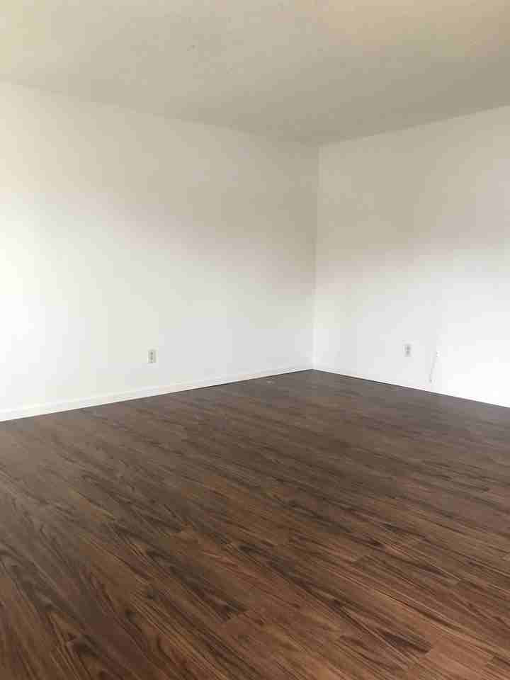 1417 W Allison Rd #3 - Photo 3 of 11