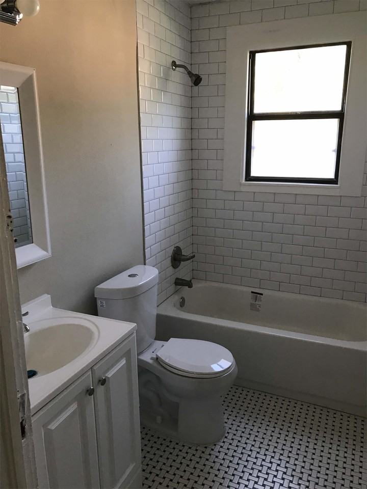 525 East 60th Street #1 - Photo 4 of 6