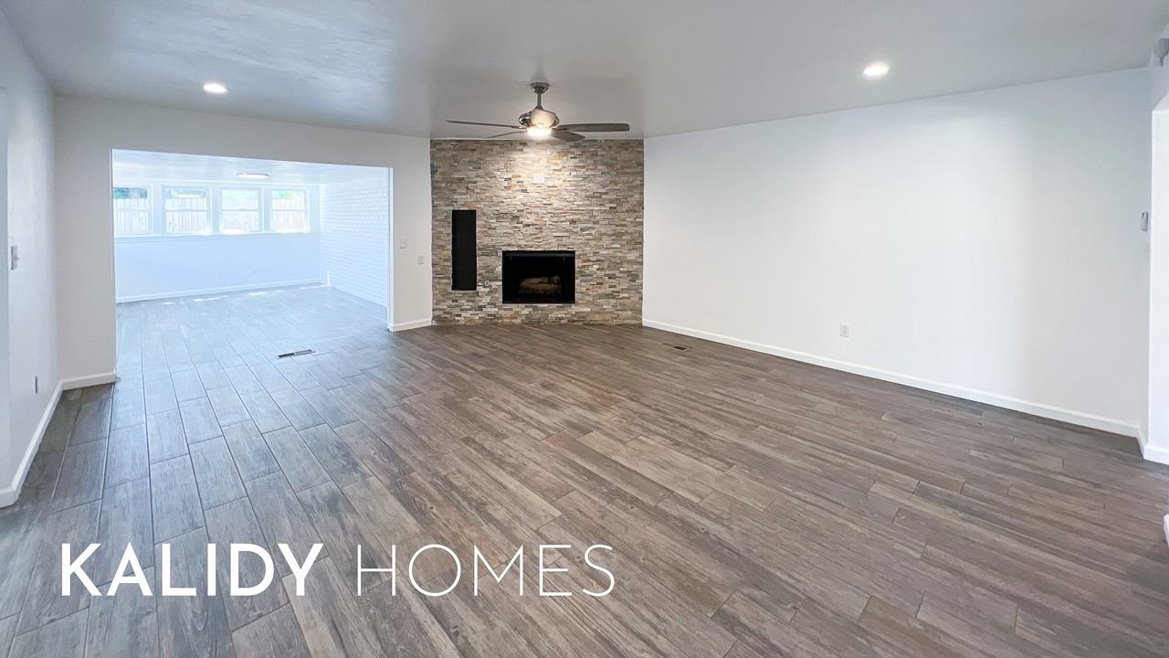 6312 Overcourt Mnr #1 - Photo 6 of 44