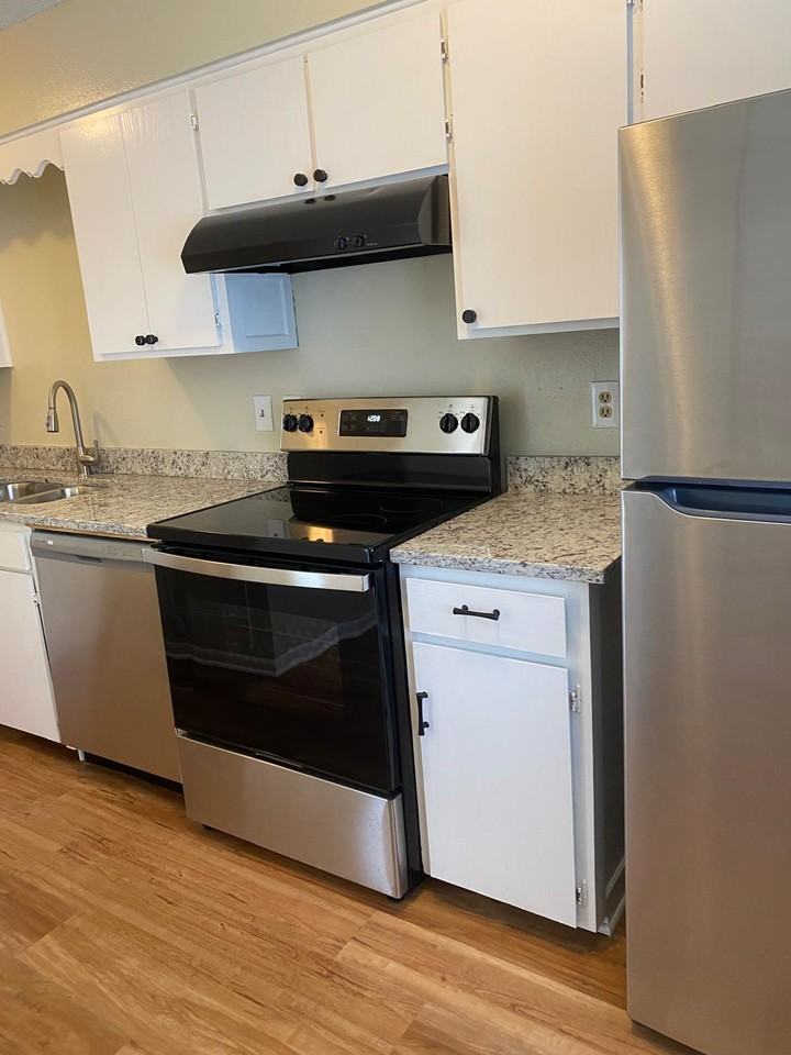 9 Serendipity Ln #9 - Photo 2 of 10