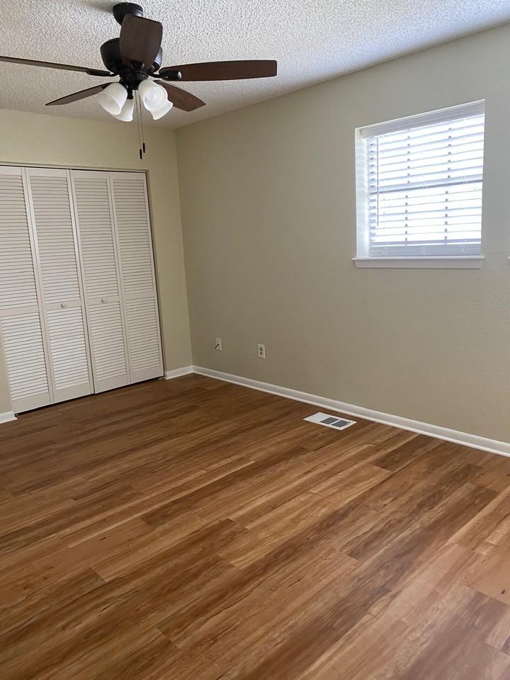 9 Serendipity Ln #9 - Photo 5 of 10