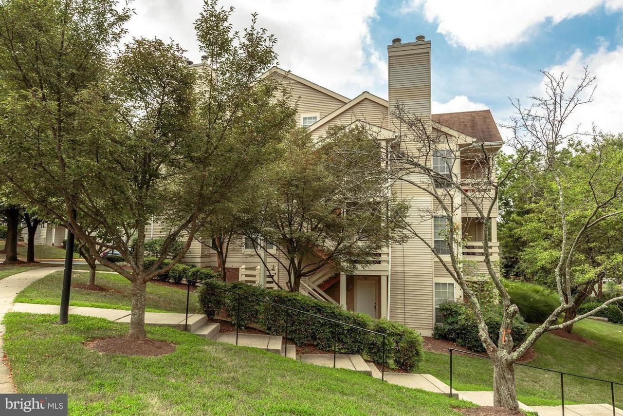 6610 Jupiter Hills Circle #J - Photo 2 of 26