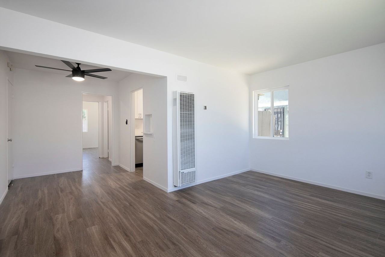 3031 Luna Ave - Photo 3 of 10