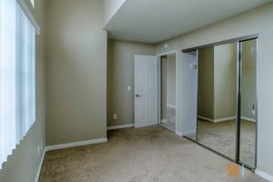 featured image of 4255 Winona Ave