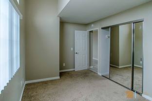 4255 Winona Ave - Photo 1 of 1