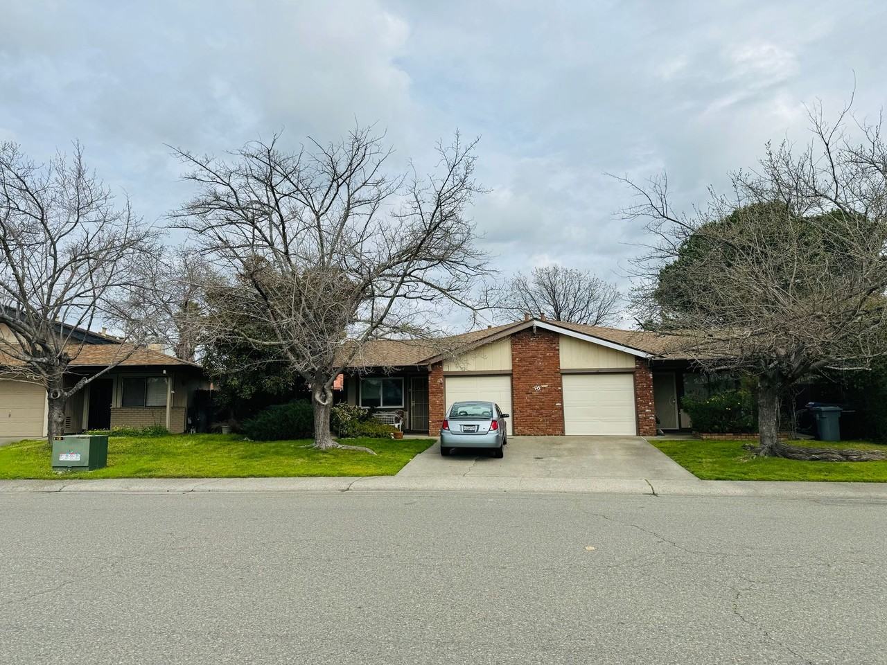 46 Dean Way - Photo 2 of 3