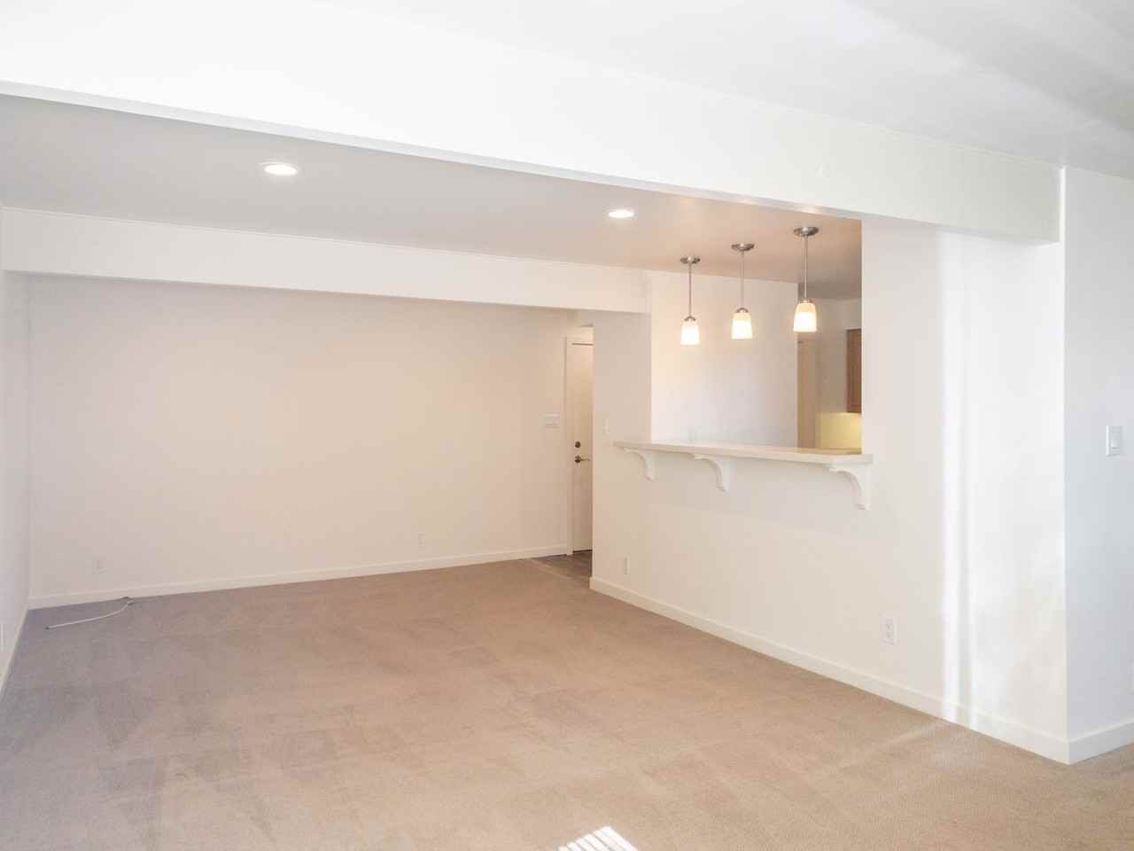98 Rodeo Ave - Photo 7 of 24