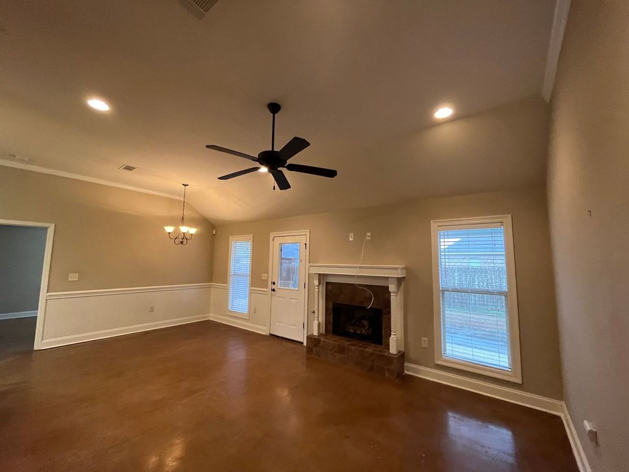 221 Greenfield Ridge Dr - Photo 6 of 19