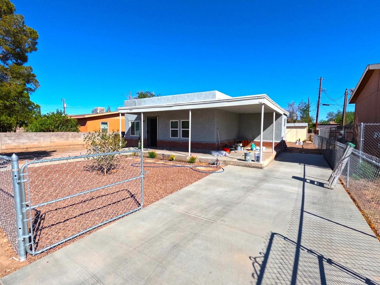 1250 W Ethel Ave - Photo 3 of 30