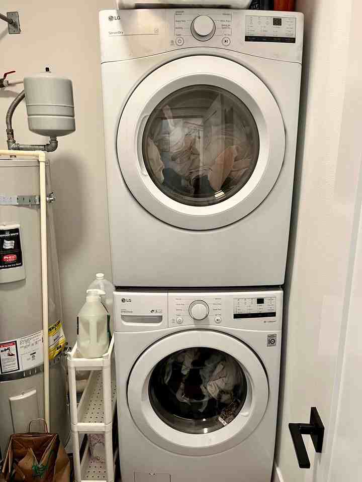 4046 Ne Rodney Ave #B - Photo 7 of 8