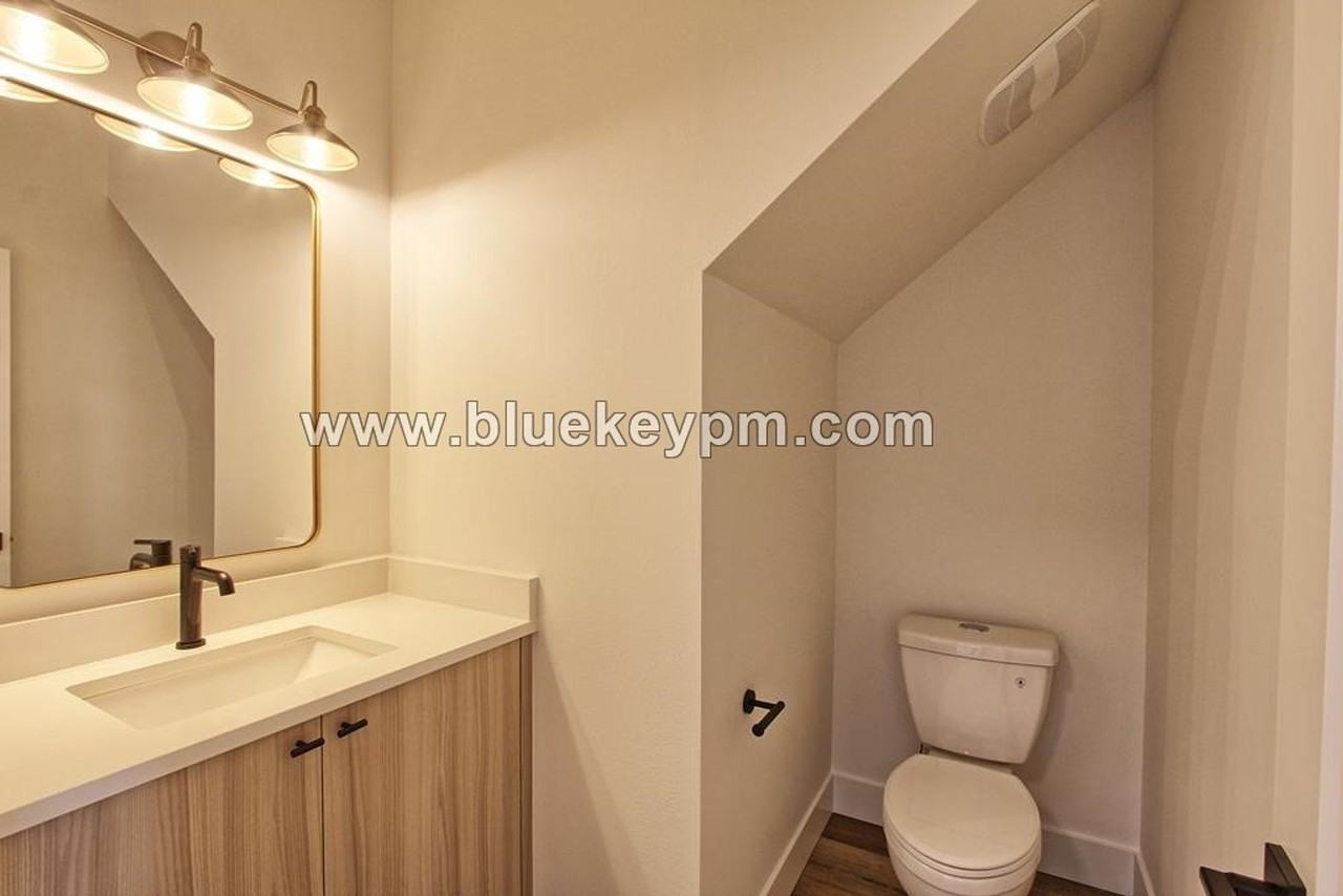 3356 N Russet St - Photo 5 of 12