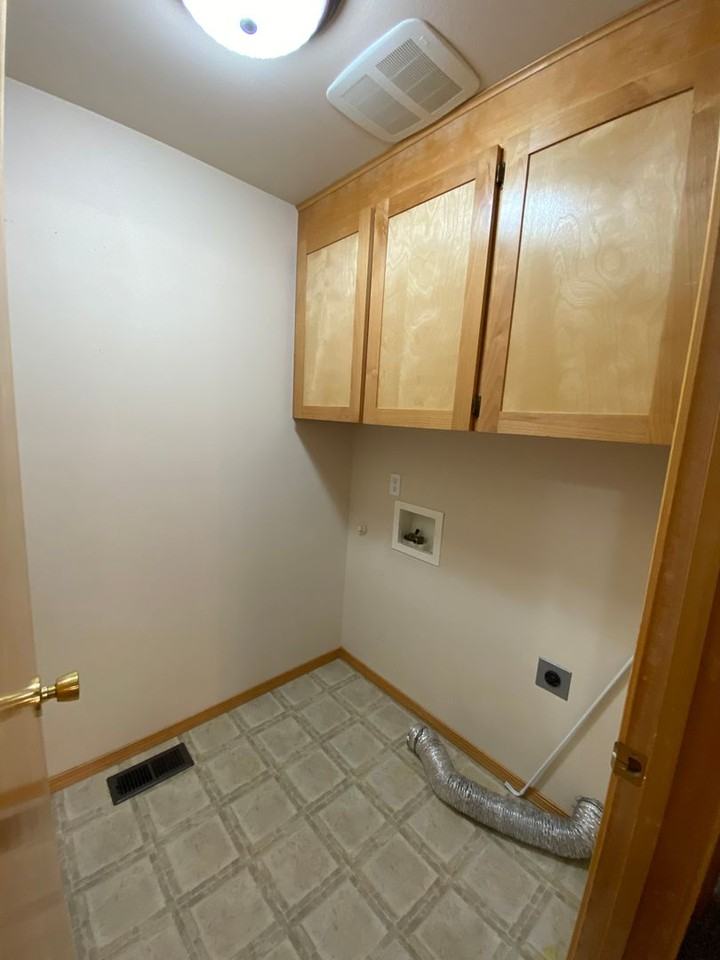 400 N 75th Ave - Photo 3 of 19