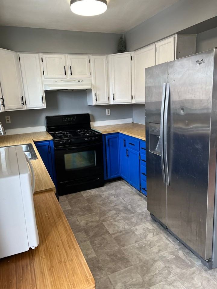 241 Fall Leaf Cir - Photo 5 of 13