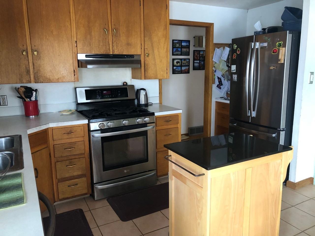 539 Prospect St - Photo 3 of 23