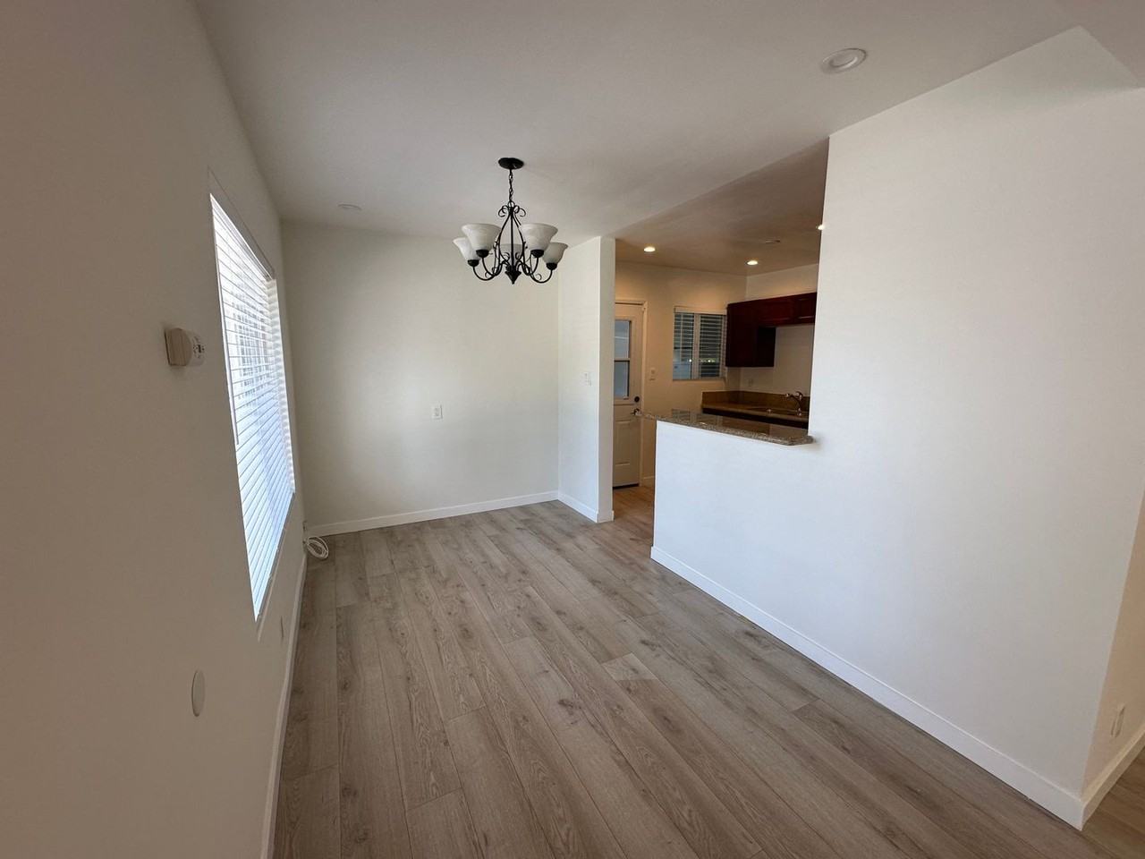 7000 Glade Ave - Photo 4 of 22