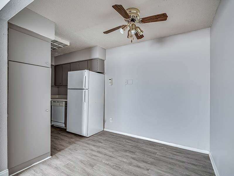 Bison Ridge Apartments - Photo 5 of 27
