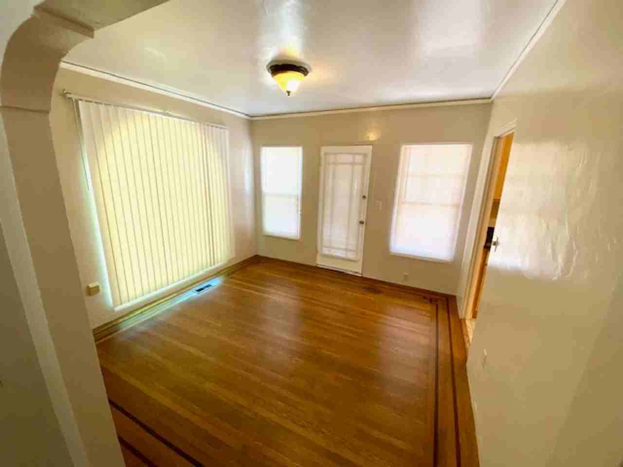 FP01401 - Photo 3 of 13