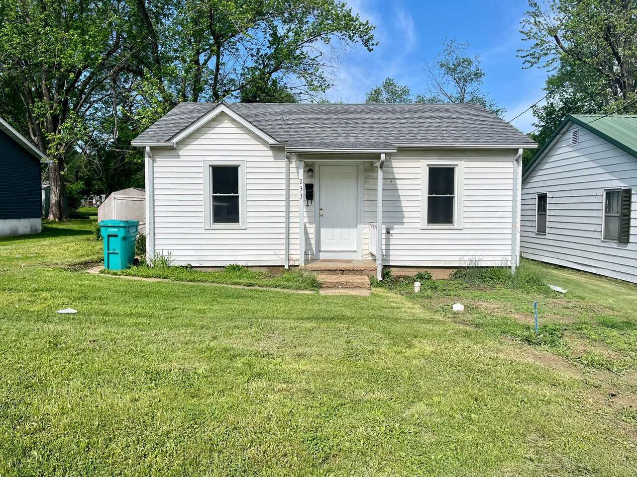 233 Division St, Sullivan, MO 63080 2 Bedroom House for 825/month Zumper
