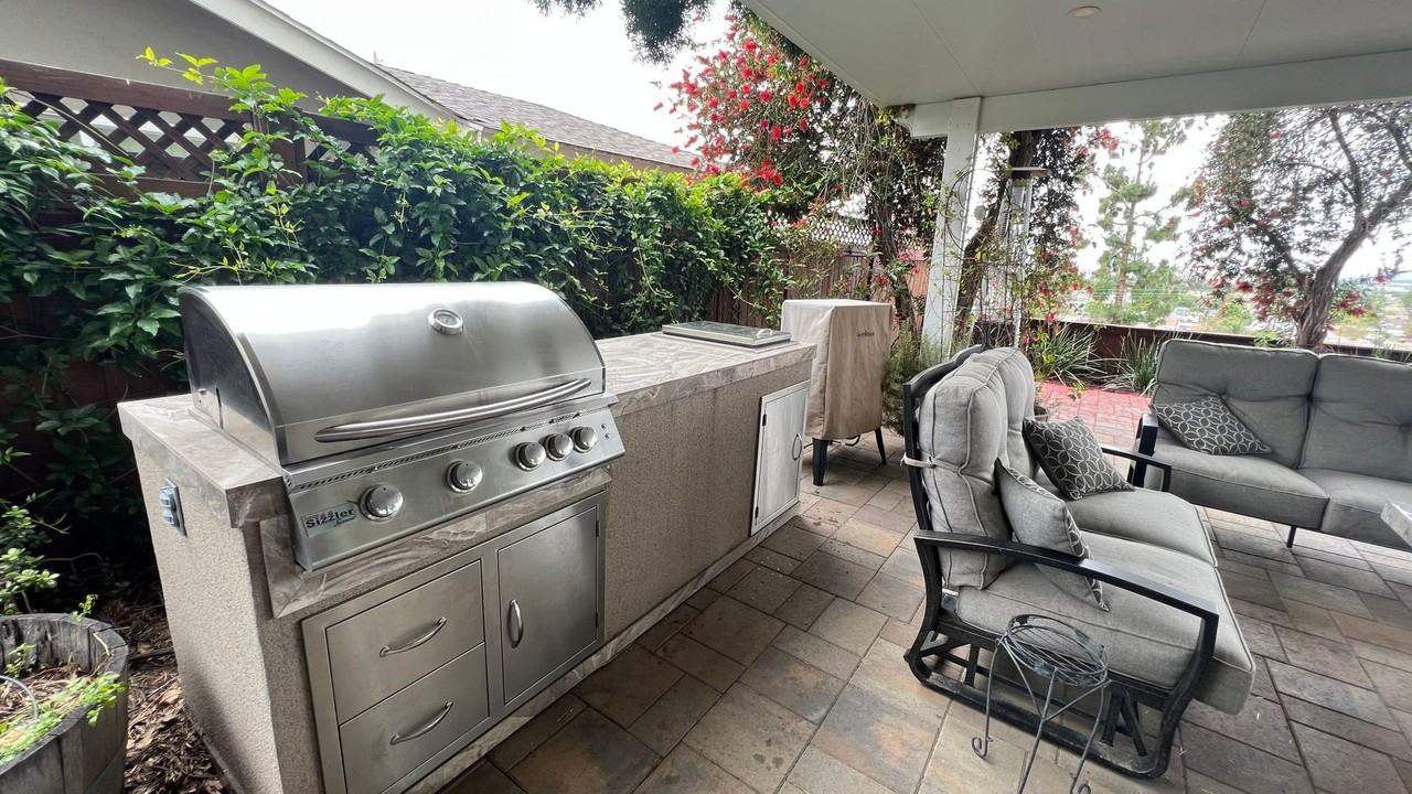 3092 N Skywood St - Photo 4 of 18