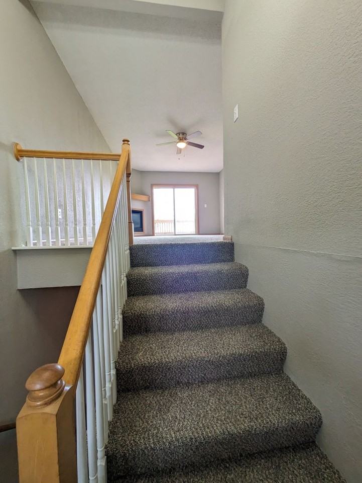 18710 E 13th Terrace Ct N - Photo 2 of 21