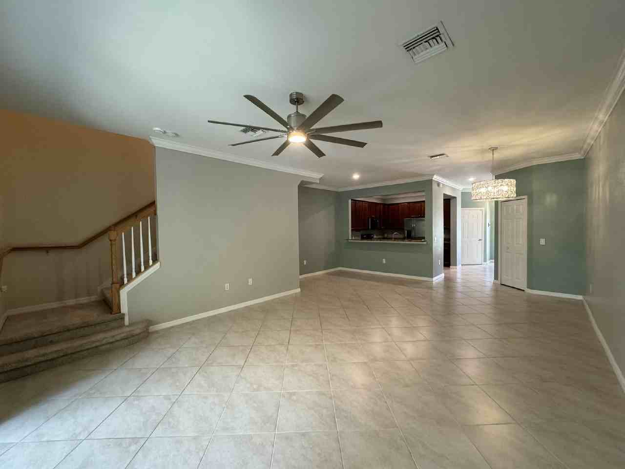 10258 Via Colomba Cir - Photo 3 of 50