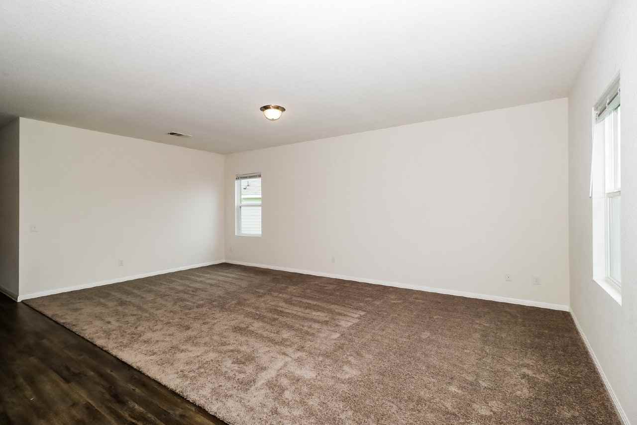 12601 Samuel Adams Dr - Photo 3 of 27