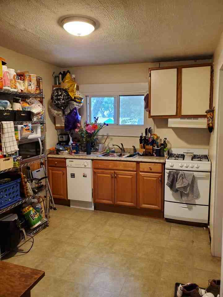 Bay Street - Photo 3 of 7