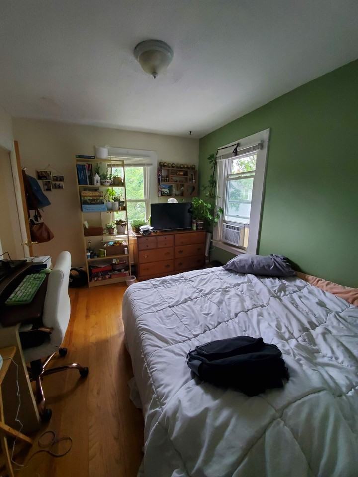 Bay Street - Photo 6 of 7