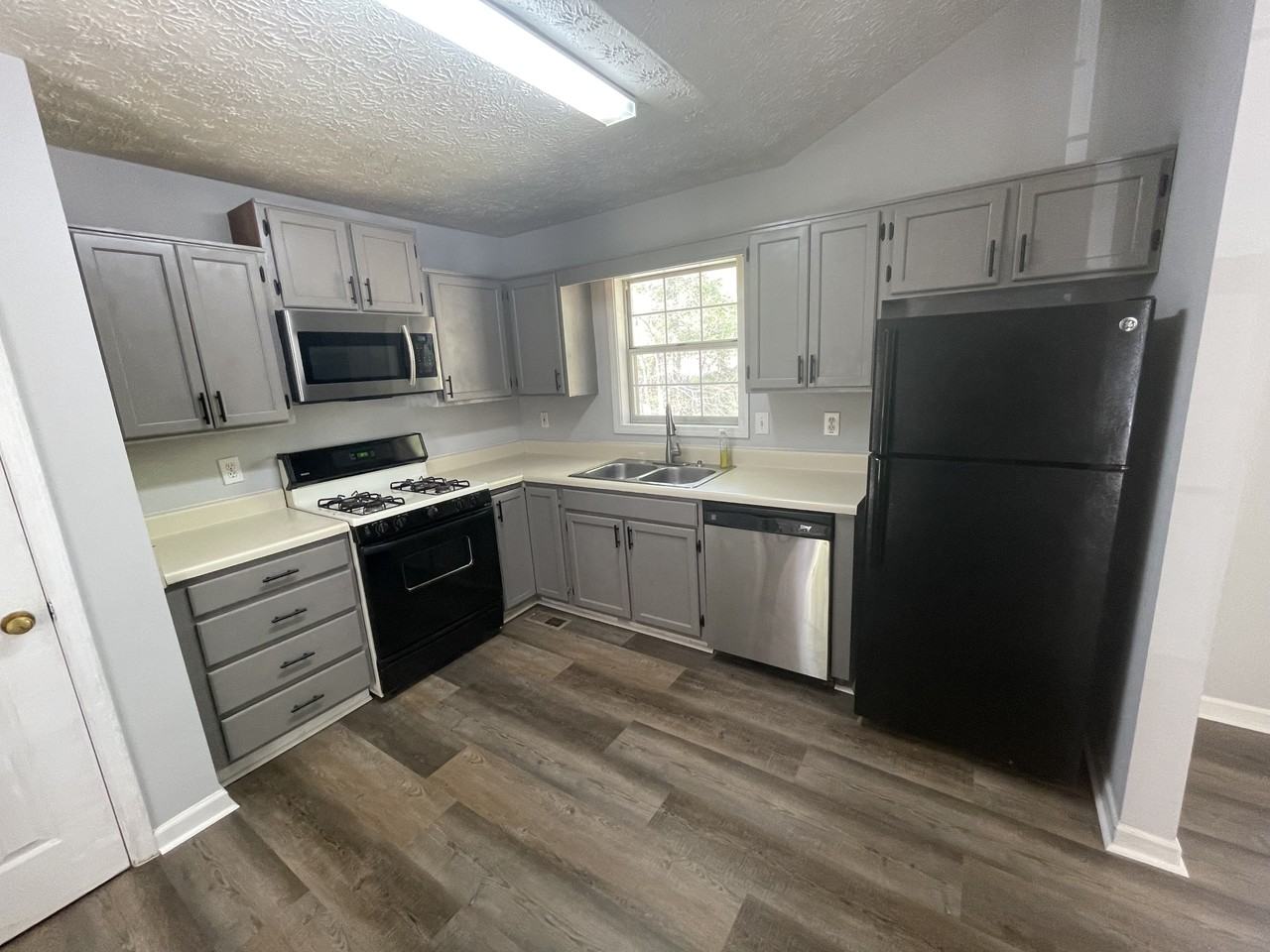 3890 Nowlin Rd Nw #NA - Photo 5 of 13