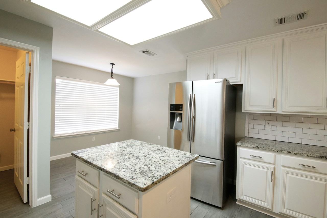 11288 Pagewynne Dr #NA - Photo 4 of 22