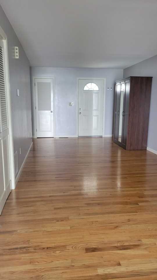 76 Townsend Ave #1stFL - Photo 7 of 17