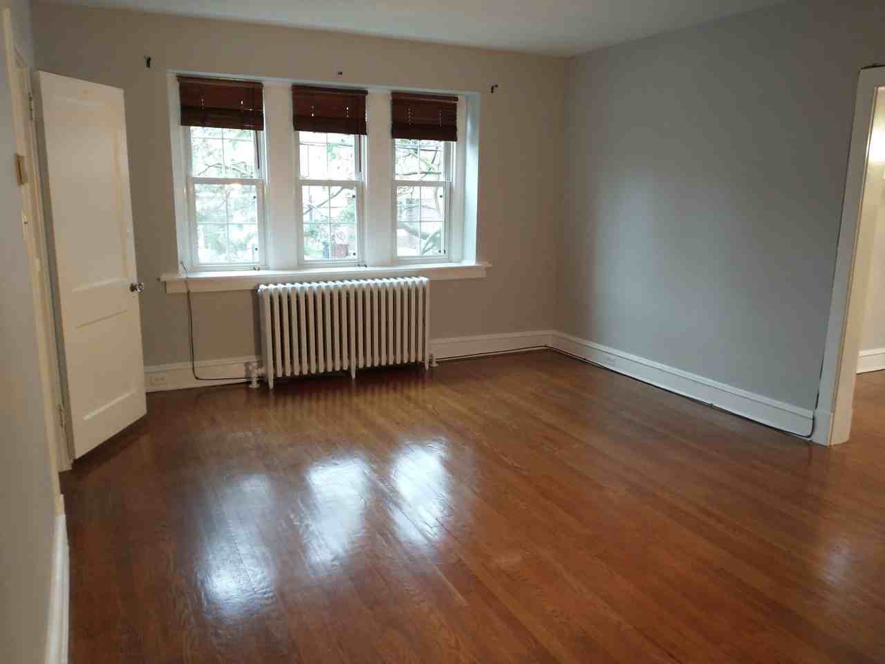 2100 N Franklin St #A - Photo 2 of 13