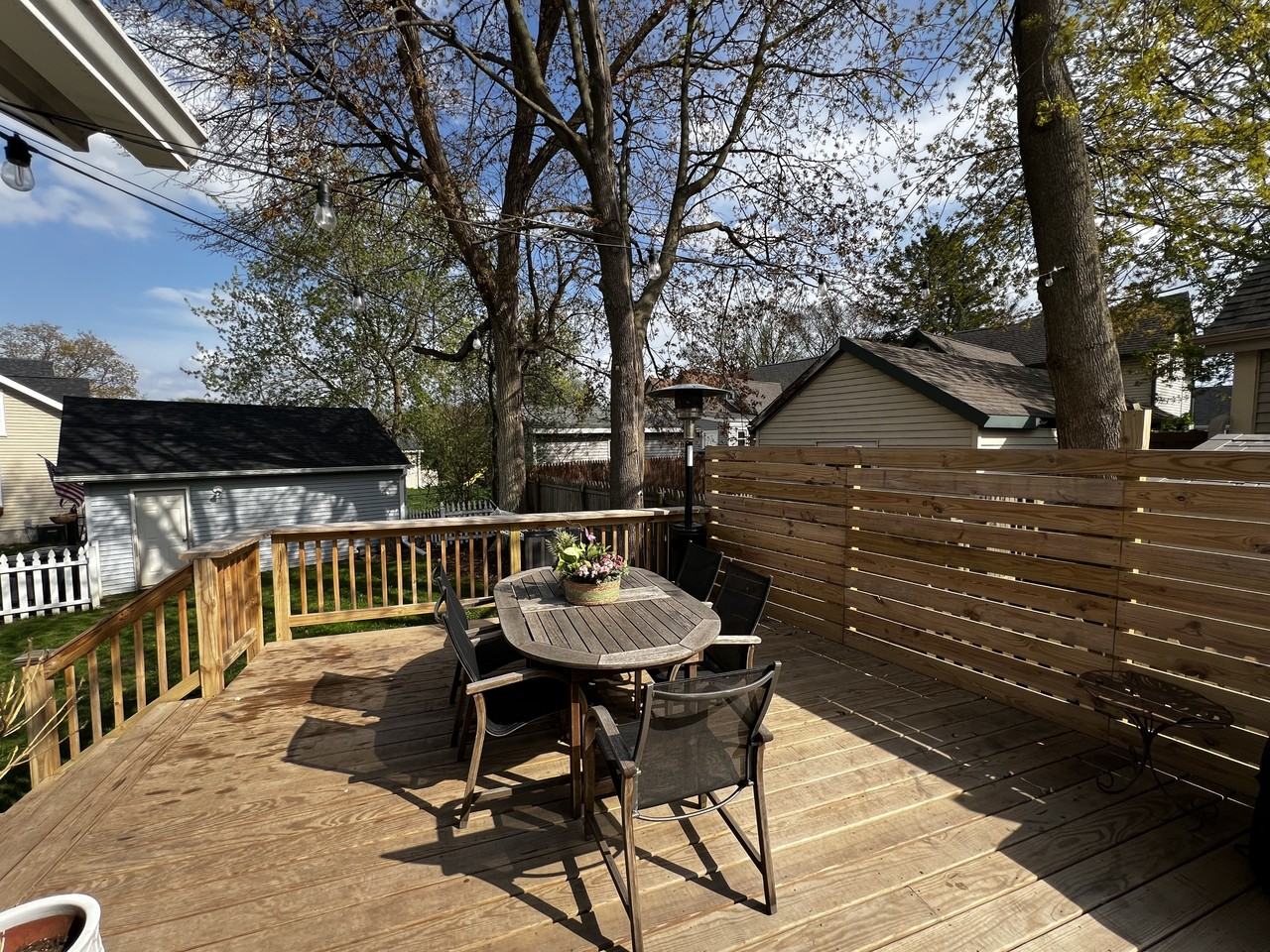 359 N Oakwood Ave #NA - Photo 2 of 17