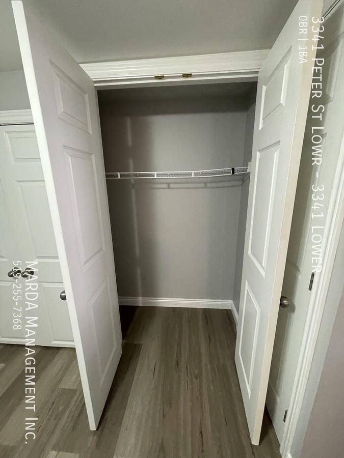 3341 Peter St Lowr #3341LOWER - Photo 6 of 13