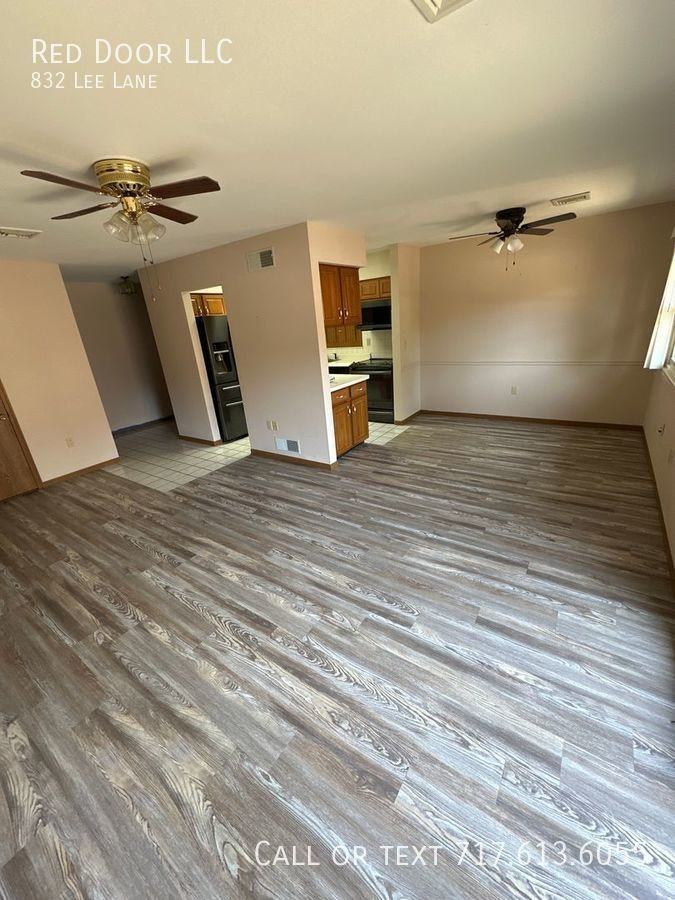 832 Lee Ln - Photo 3 of 28