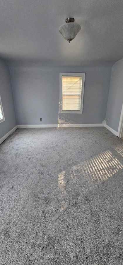 2101 Liberty Heights Ave - Photo 3 of 8