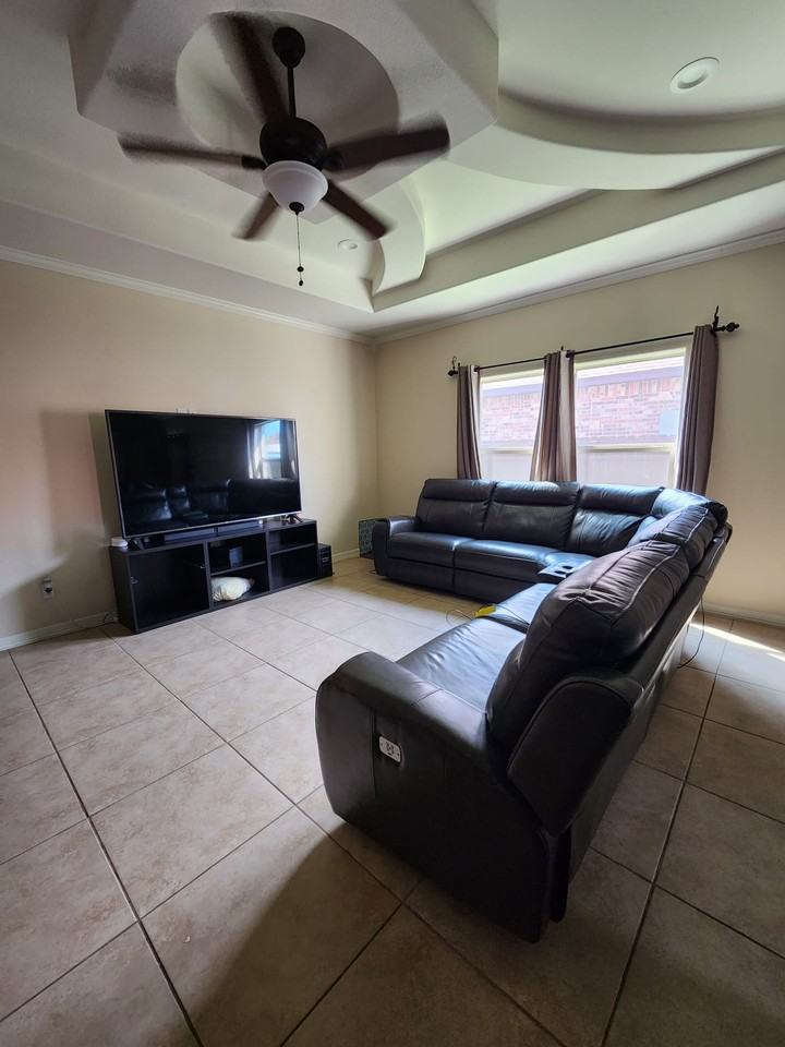 207 Los Laureles Dr #NA - Photo 2 of 9