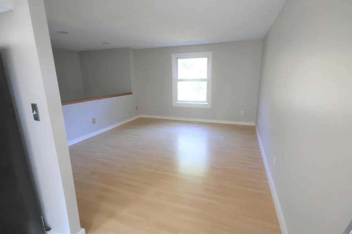 2169 Hemlock Dr #NA - Photo 6 of 19