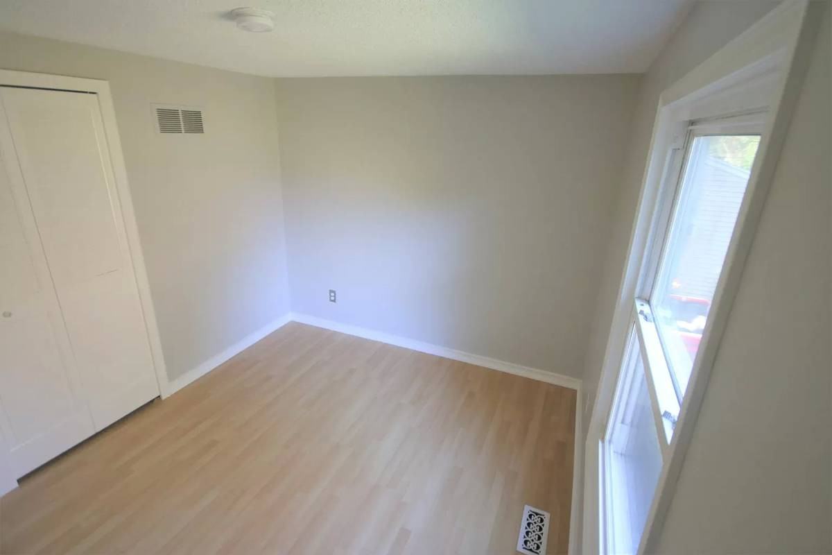 2169 Hemlock Dr #NA - Photo 7 of 19