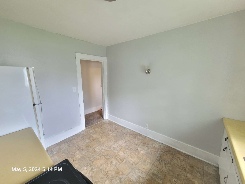 411 E Mansfield St #2 - Photo 2 of 10