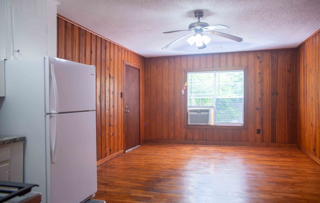 516 Hawthorne Street #3 - Photo 3 of 10