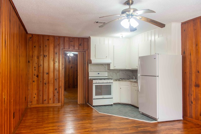 516 Hawthorne Street #3 - Photo 4 of 10