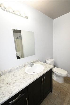 2120 Redwood St #A - Photo 4 of 7