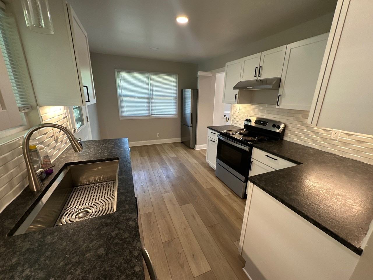 1370 Farley Dr #1370 - Photo 2 of 20