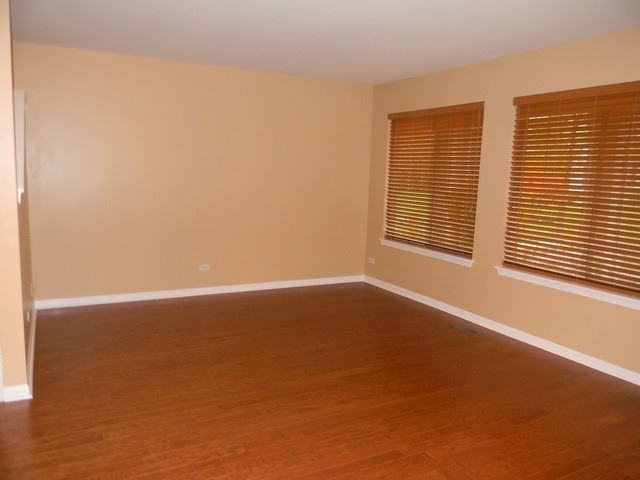 39241 N Aberdeen Ln - Photo 2 of 19