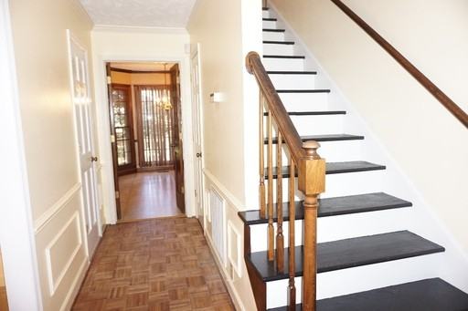 1950 Merrimac Dr - Photo 3 of 33