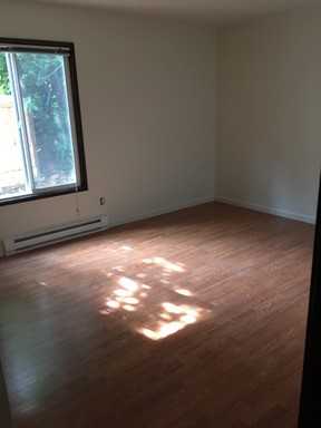 2328 SW Dolph Ct - Photo 2 of 7